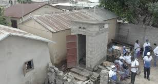 Construction de latrines familiales